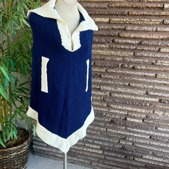 Vintage 70s Handmade Knit Blue and Cream Collared Poncho Cape - Picture 6 of 6